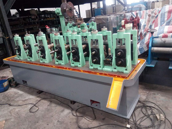 Shandong customer has ordered, second-hand welded pipe equipment